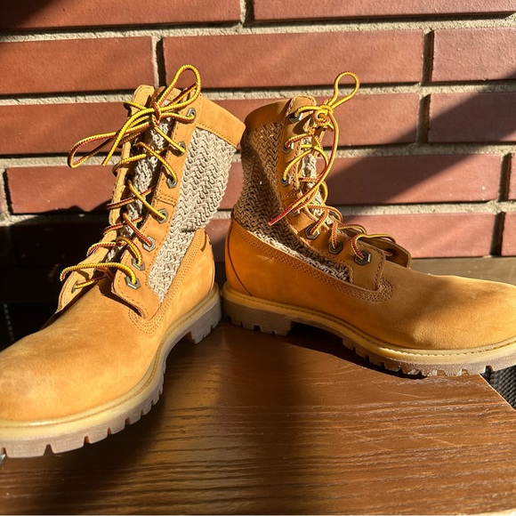 Timberland Women’s Open Weave Wheat Combat Boots Size: 8 - Picture 6 of 10
